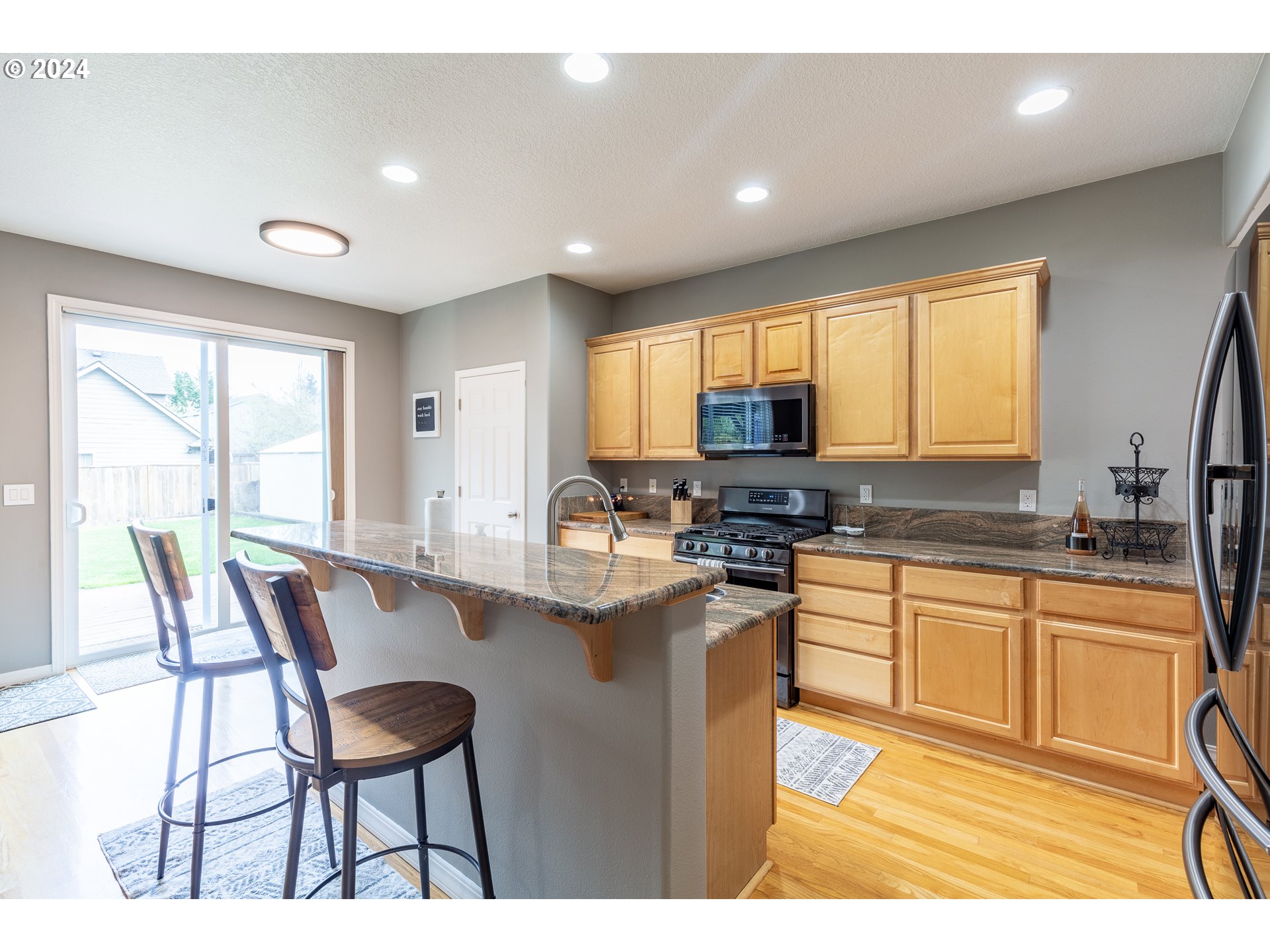 2011 Northwest North Albany Road Albany, OR 97321 - Photo 12 of 42 Gallery Image 12