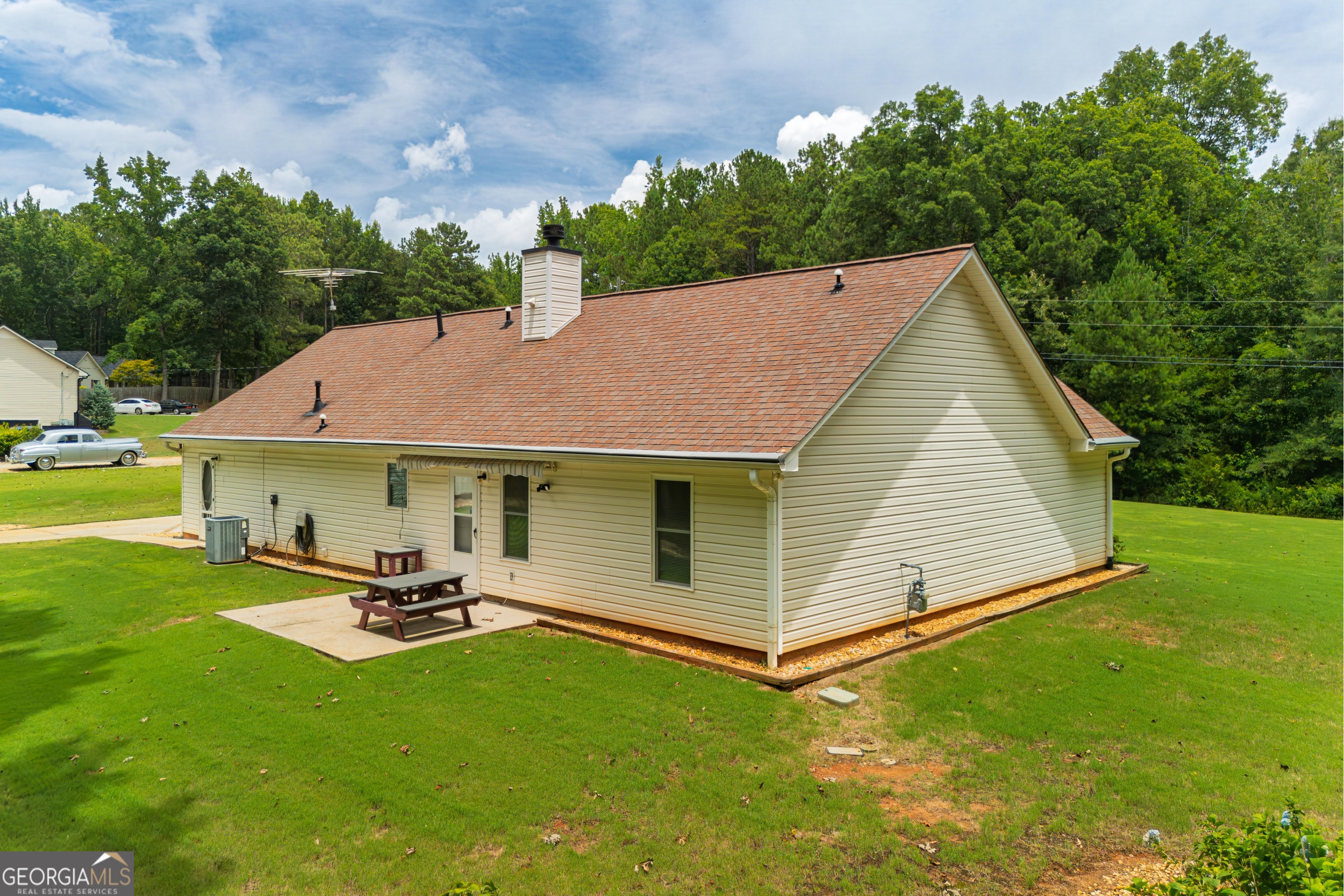 187 Cedar Ridge Road Locust Grove, GA 30248 - Photo 4 of 40