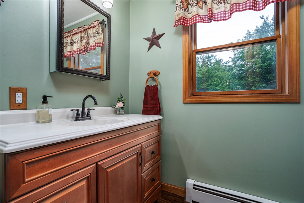 40 Lake Mattawa Road Orange, MA 01364 - Photo 19 of 42
