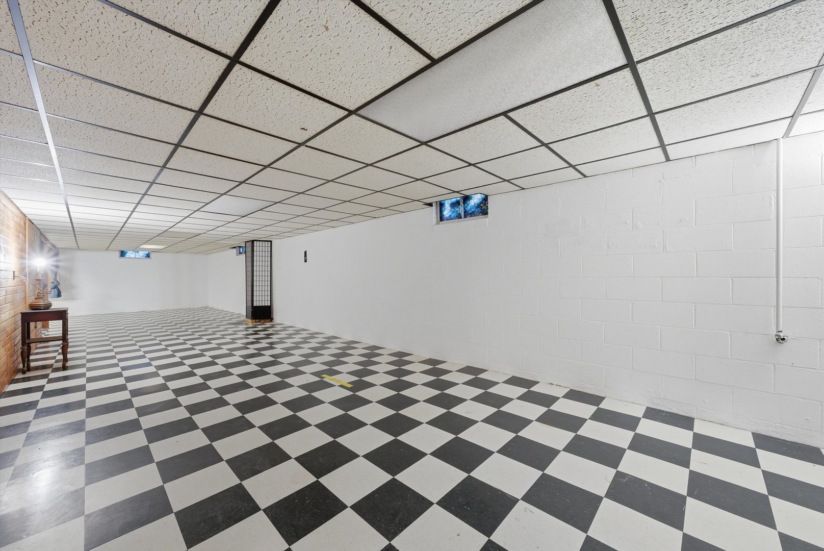 1834 Wolverine Road Dixon, IL 61021 - Photo 8 of 38