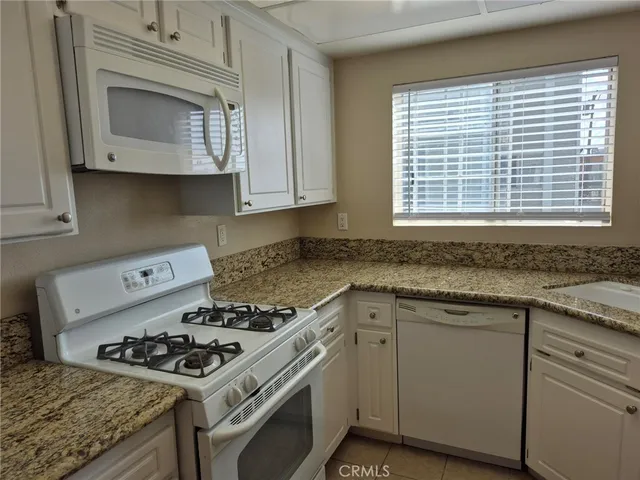$398,000 | 777 South Citrus Avenue, Unit 119, Azusa, CA 91702