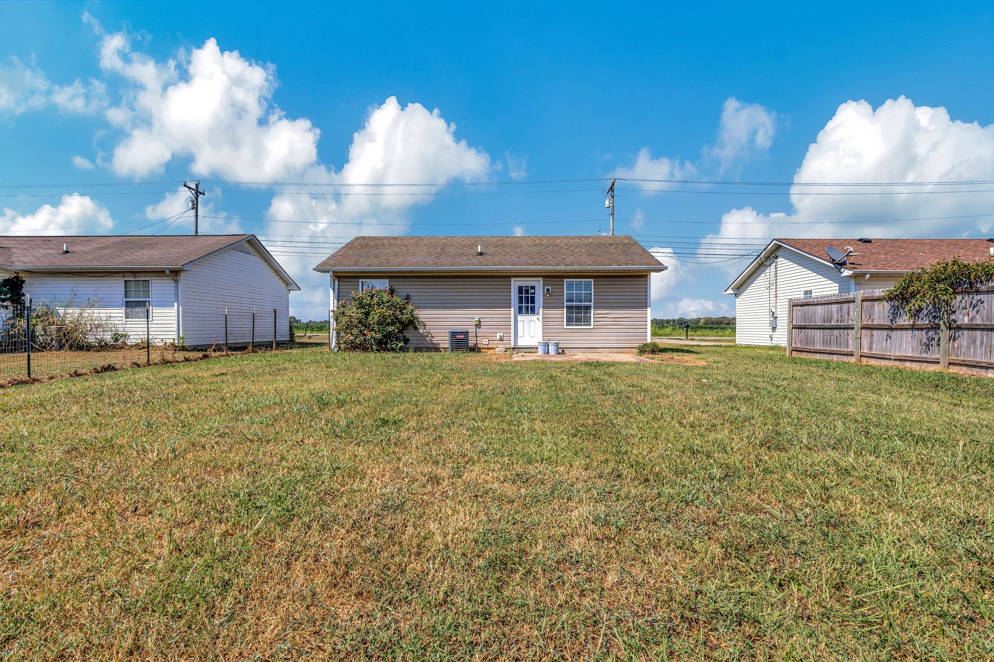 931 State Line Road Oak Grove, KY 42262 - Photo 23 of 24 a front view of a house with garden