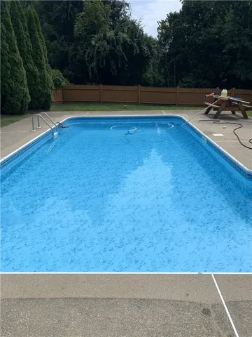 $545,000 | 2 Sturbridge Avenue, Smithfield, RI 02828