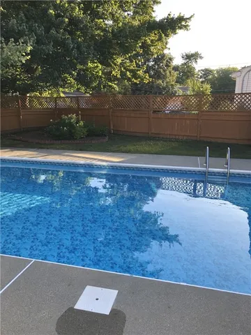 $545,000 | 2 Sturbridge Avenue, Smithfield, RI 02828