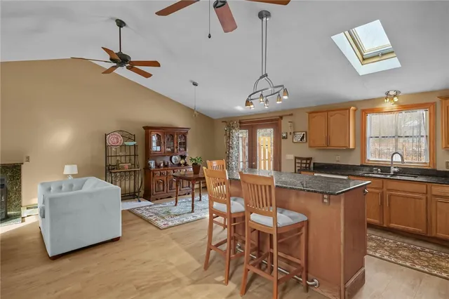 $545,000 | 2 Sturbridge Avenue, Smithfield, RI 02828