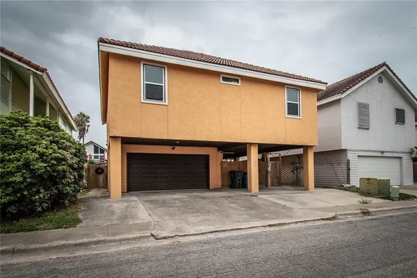 $2,500 | 716 Enchanted Harbor, Corpus Christi, TX 78402