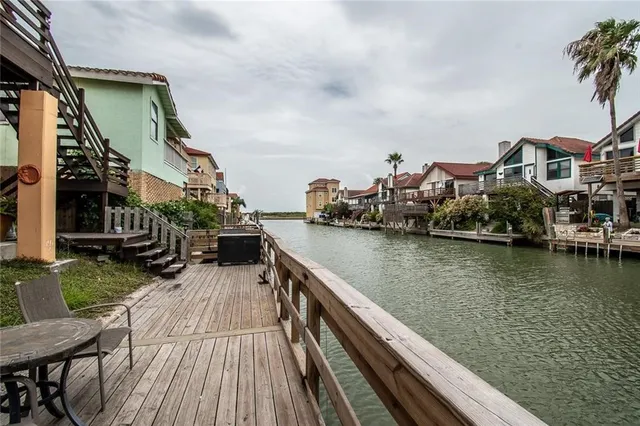 $2,500 | 716 Enchanted Harbor, Corpus Christi, TX 78402