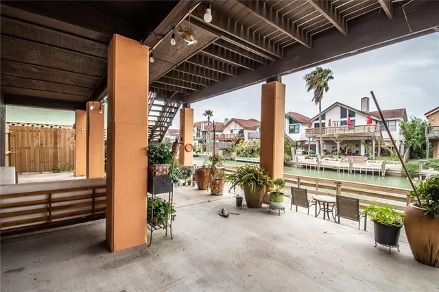 $2,500 | 716 Enchanted Harbor, Corpus Christi, TX 78402