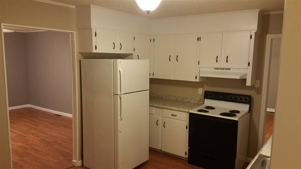 841 Bud Arthur Bridge Road Cowpens, SC 29330 - Photo 19 of 23 Kitchen