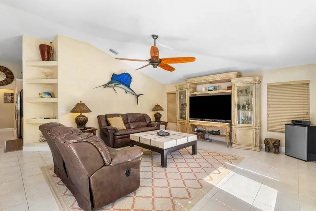 $6,000 | 17150 89th Place North, Loxahatchee, FL 33470