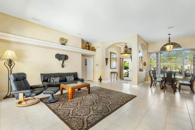 $6,000 | 17150 89th Place North, Loxahatchee, FL 33470