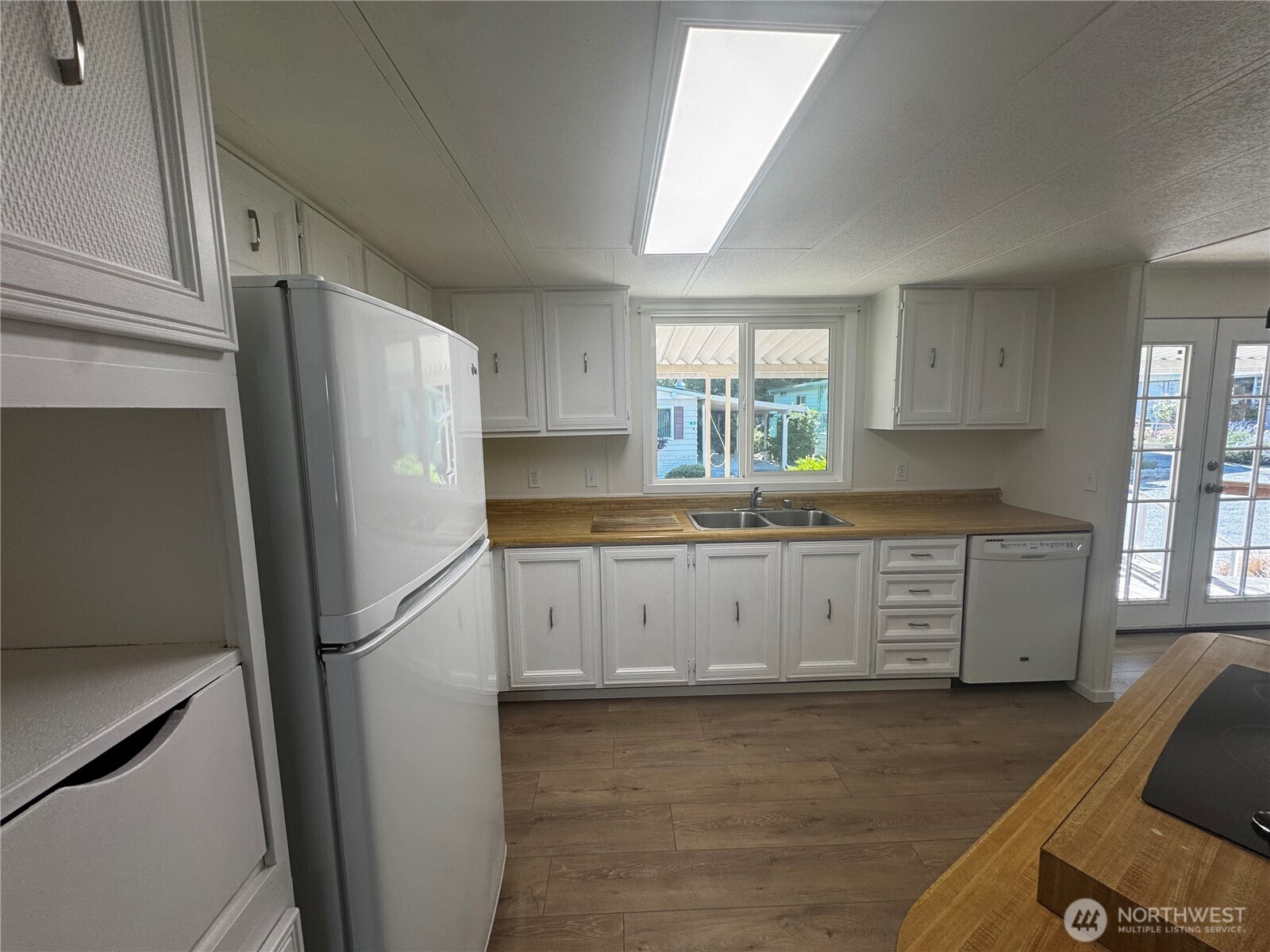 111 Dryke Road, Unit 27 Sequim, WA 98382 - Photo 7 of 31
