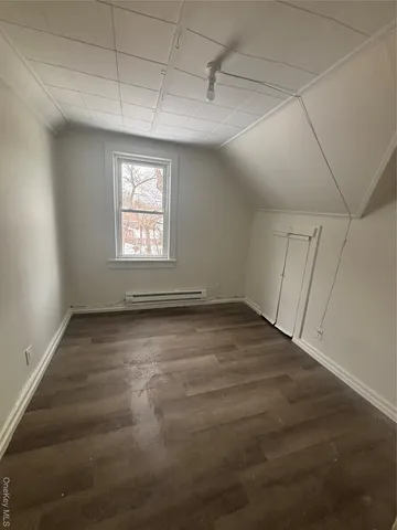 $2,000 | 147 Downs Street, Unit 3, Kingston, NY 12401