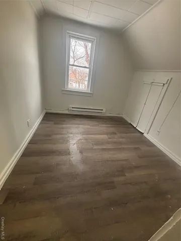 $2,000 | 147 Downs Street, Unit 3, Kingston, NY 12401