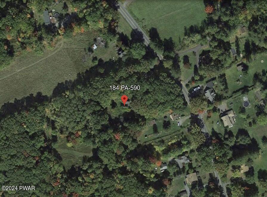 184 Rt 590 Greeley, PA 18425 - Photo 2 of 7