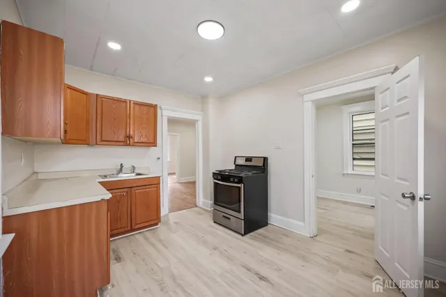 $499,000 | 264 Barclay Street, Perth Amboy, NJ 08861