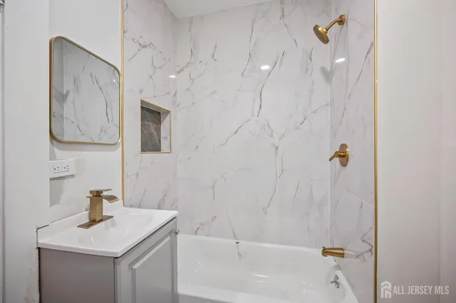 $499,000 | 264 Barclay Street, Perth Amboy, NJ 08861