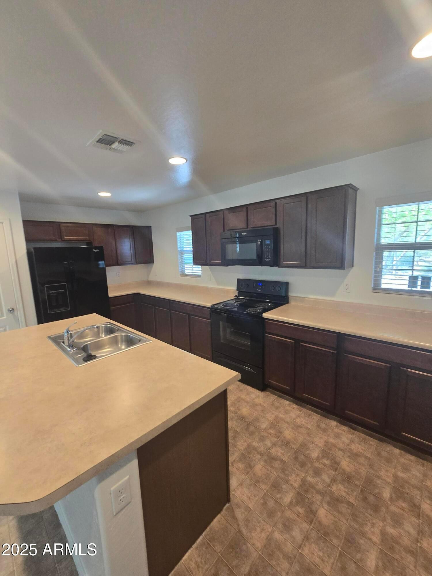 903 South Swallow Lane Gilbert, AZ 85296 - Photo 21 of 37 Photo #21