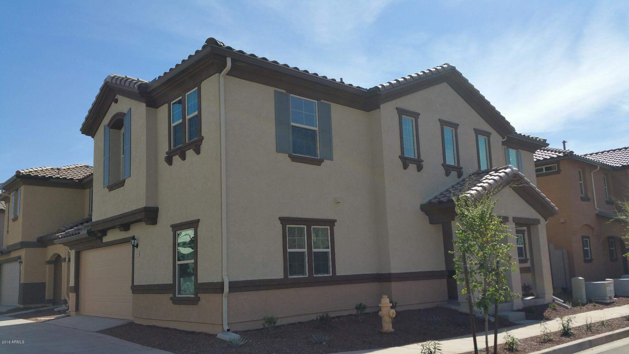 903 South Swallow Lane Gilbert, AZ 85296 - Photo 3 of 37 Photo #3