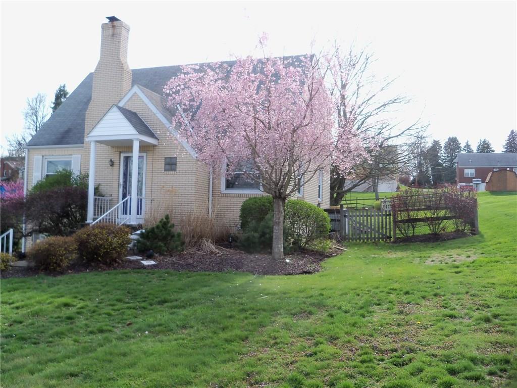 15 Ewing Road McKees Rocks, PA 15136 - Photo 2 of 23 Beautiful Mature Landscaping