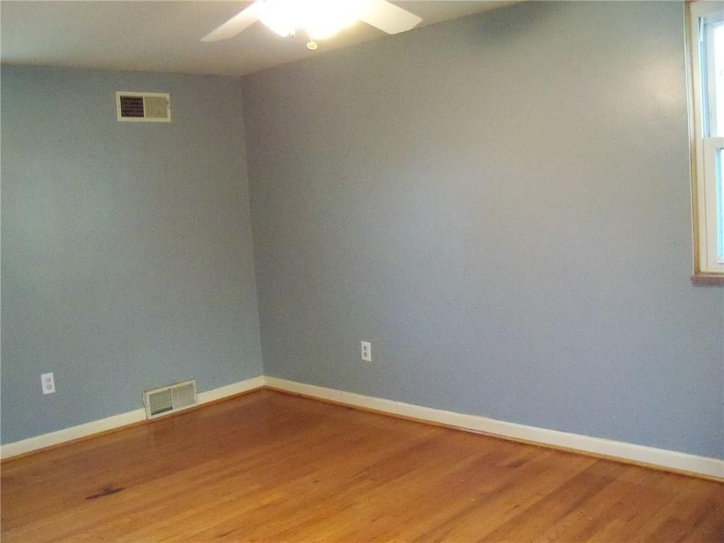 15 Ewing Road McKees Rocks, PA 15136 - Photo 13 of 23 Master