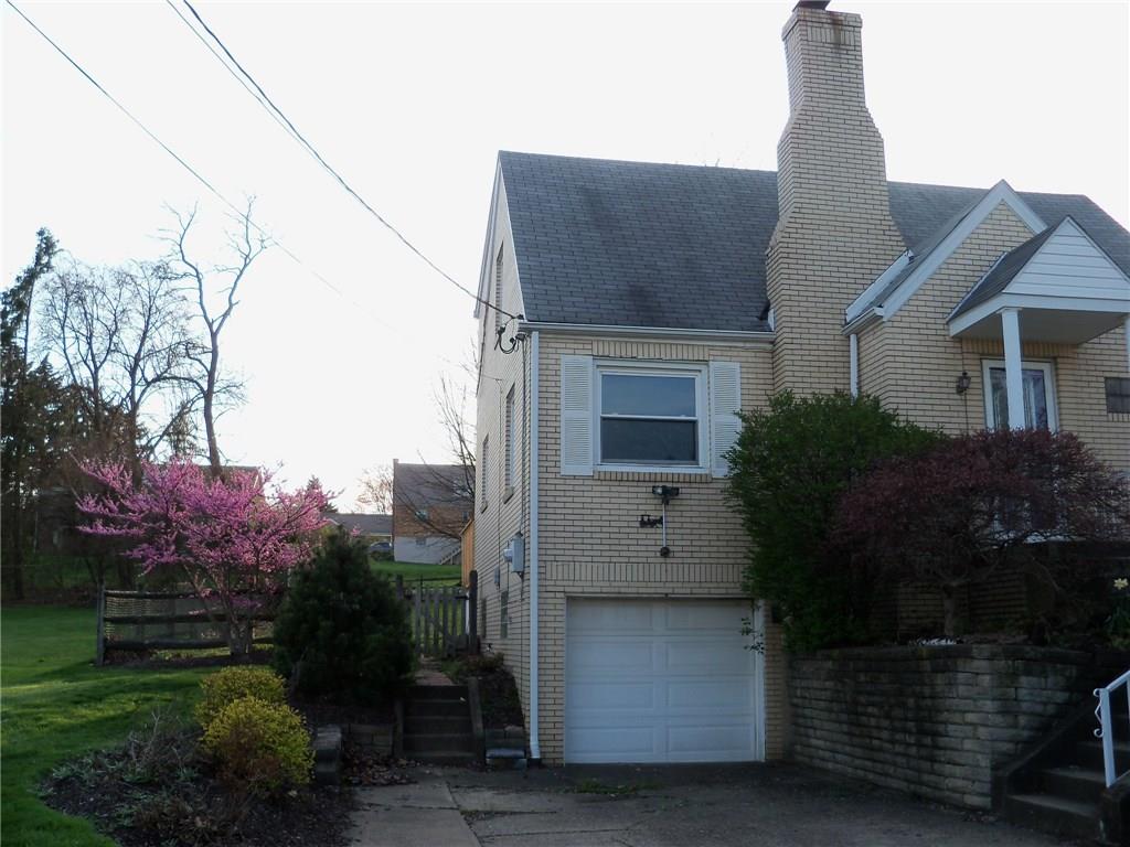 15 Ewing Road McKees Rocks, PA 15136 - Photo 21 of 23 Gate to fenced in massive back yard
