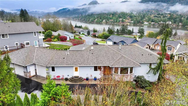 $970,000 | 18019 Mariposa Lane, Mount Vernon, WA 98274