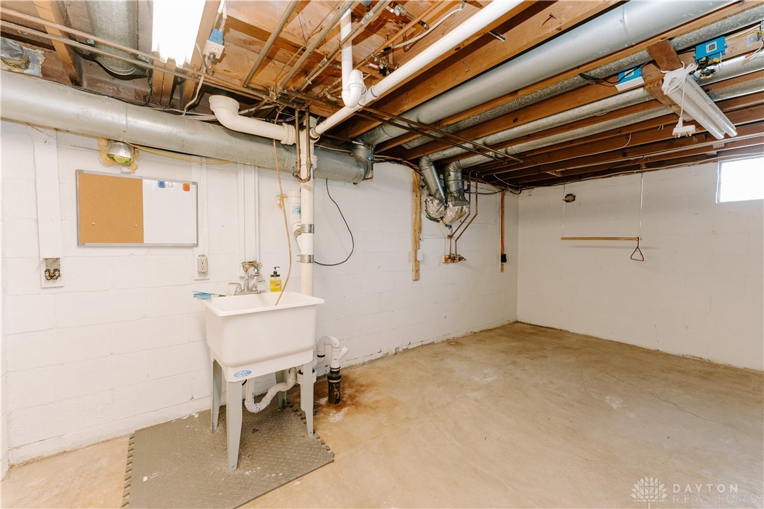 307 Randy Drive Dayton, OH 45449 - Photo 29 of 33 Gallery Image 29