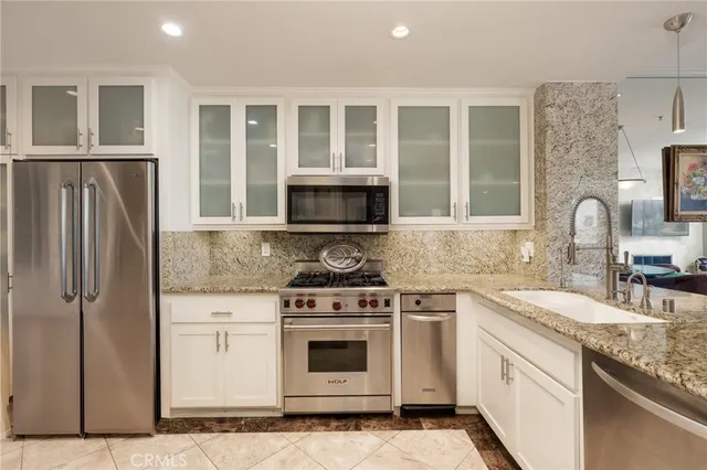 $2,100,000 | 16291 Countess Drive, Unit 105, Huntington Beach, CA 92649