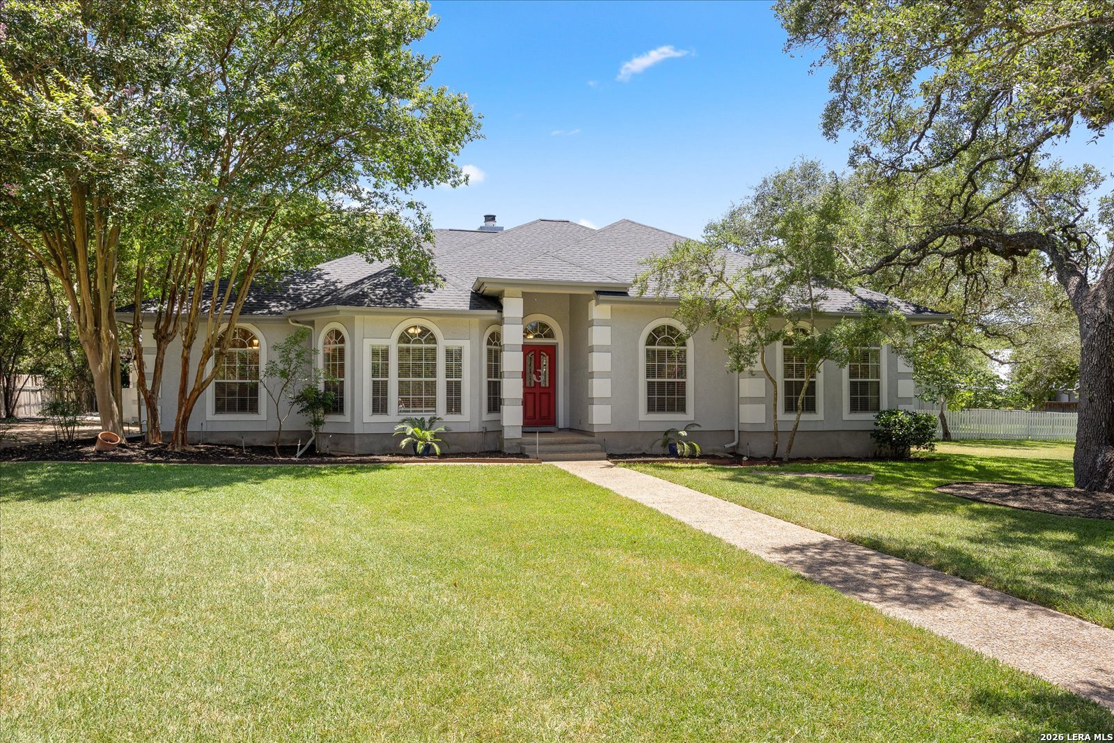 29705 Saddleback Circle Fair Oaks Ranch, TX 78015 - Photo 3 of 45