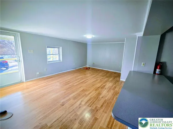$1,250 | 4157 Reliance Street, Unit 4, Whitehall, PA 18052