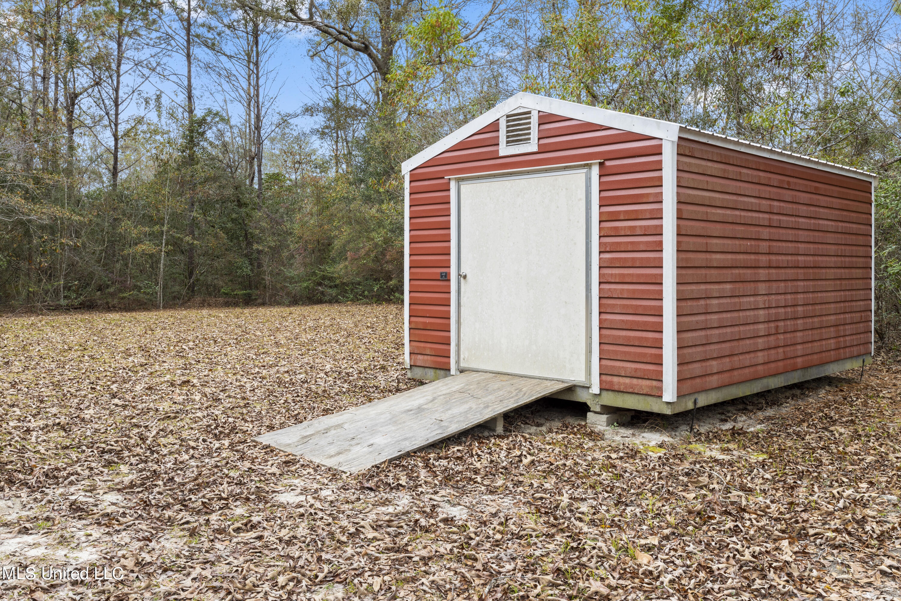 18368 Vic Wertz Road Saucier, MS 39574 - Photo 26 of 29 026