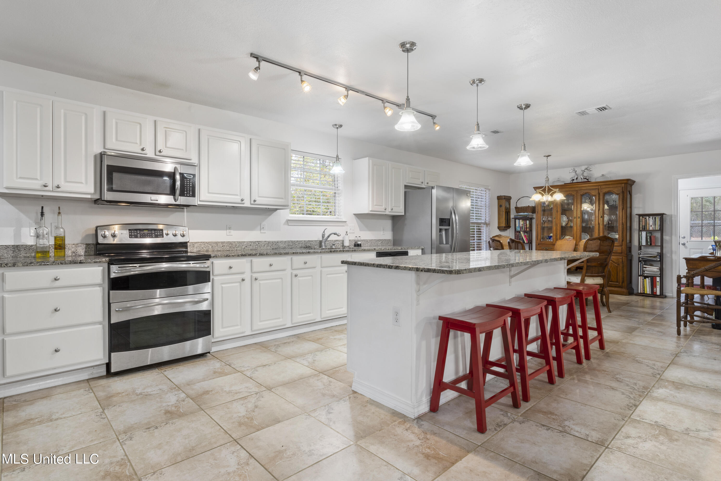 18368 Vic Wertz Road Saucier, MS 39574 - Photo 8 of 29 008