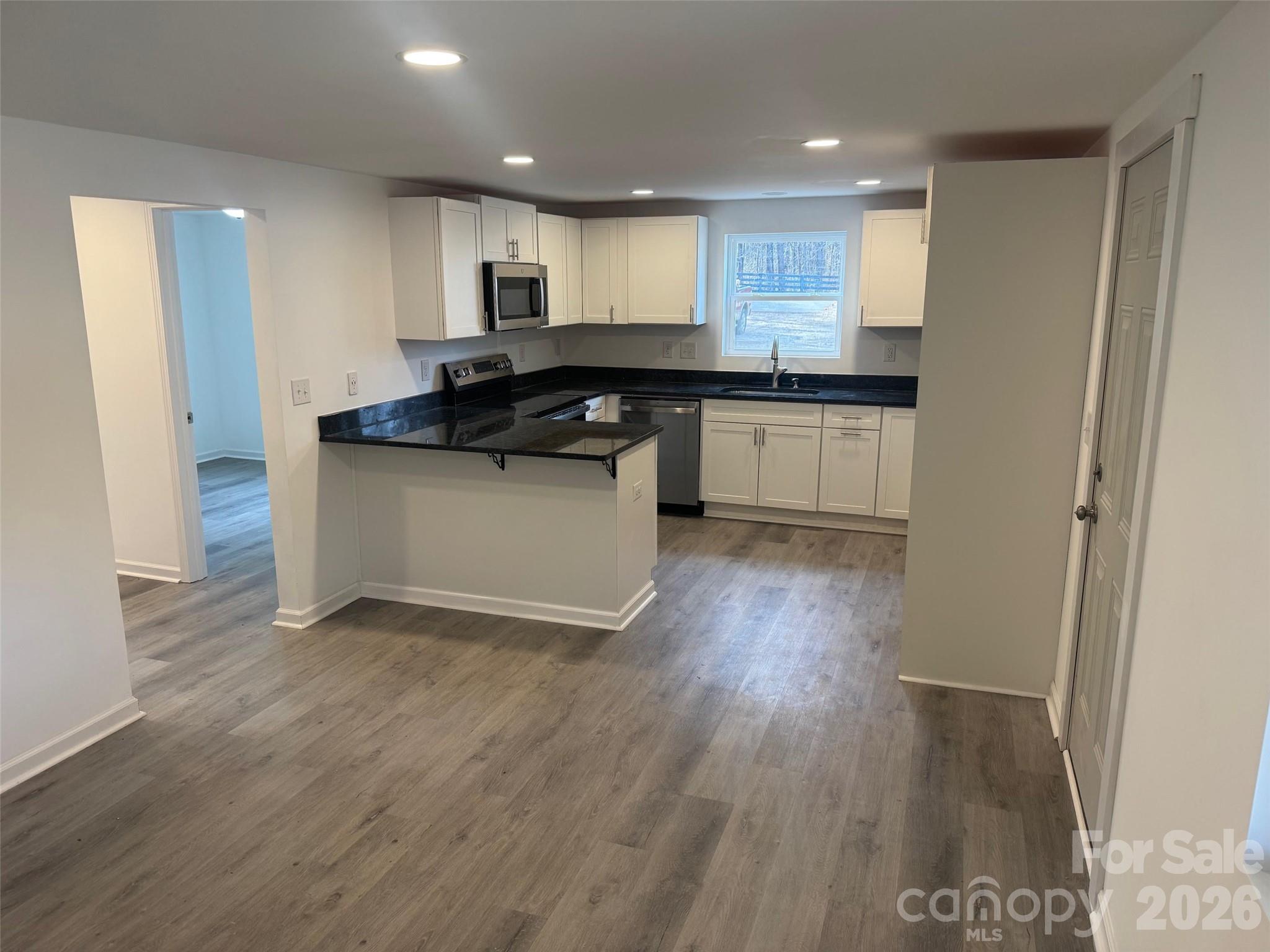 1168 Sutton Spring Road York, SC 29745 - Photo 3 of 11