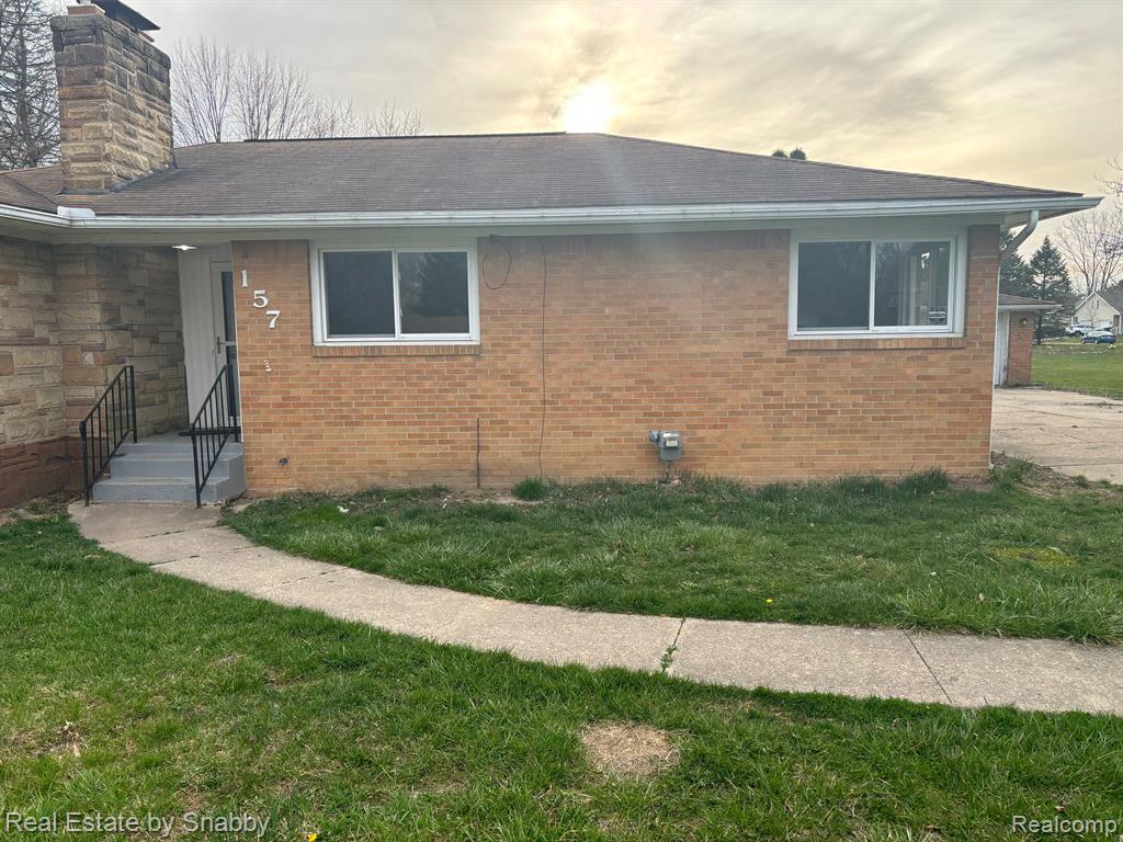 157 Elms Road Flushing, MI 48433 - Photo 4 of 29
