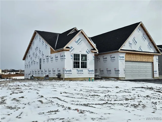 $574,900 | 3 Hickory Lane, Lancaster, NY 14086