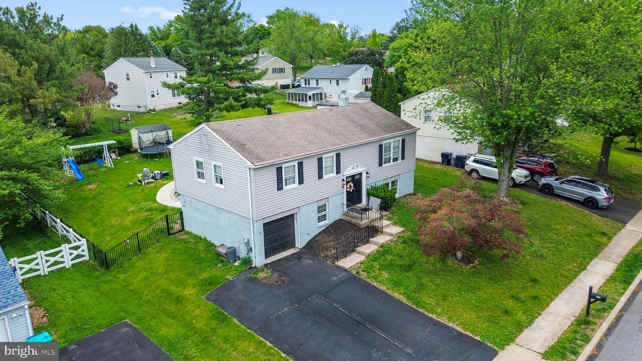 908 Mennonite Road Royersford, PA 19468 - Photo 7 of 50
