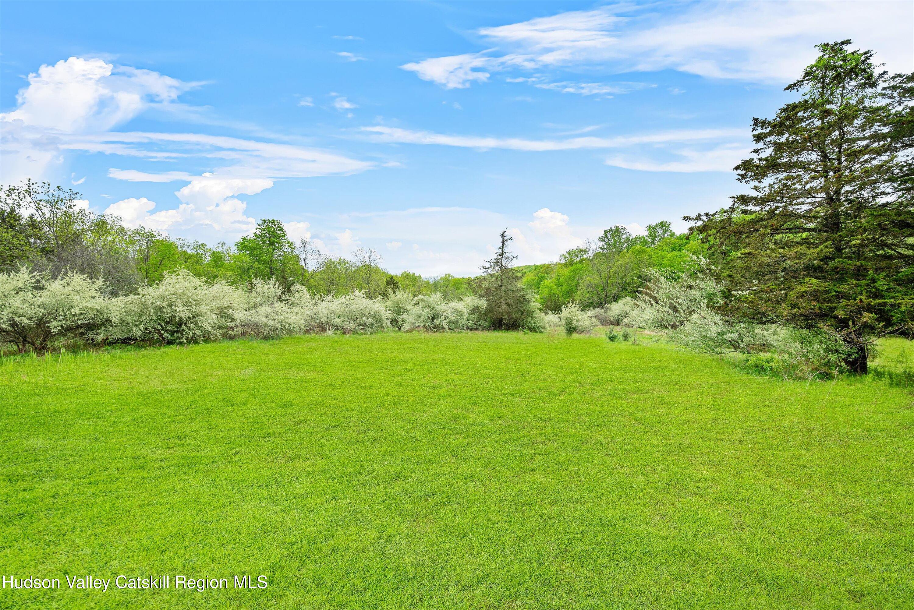 141 East Ridge Road Warwick, NY 10990 - Photo 52 of 57 a view of a green field with lots of green space