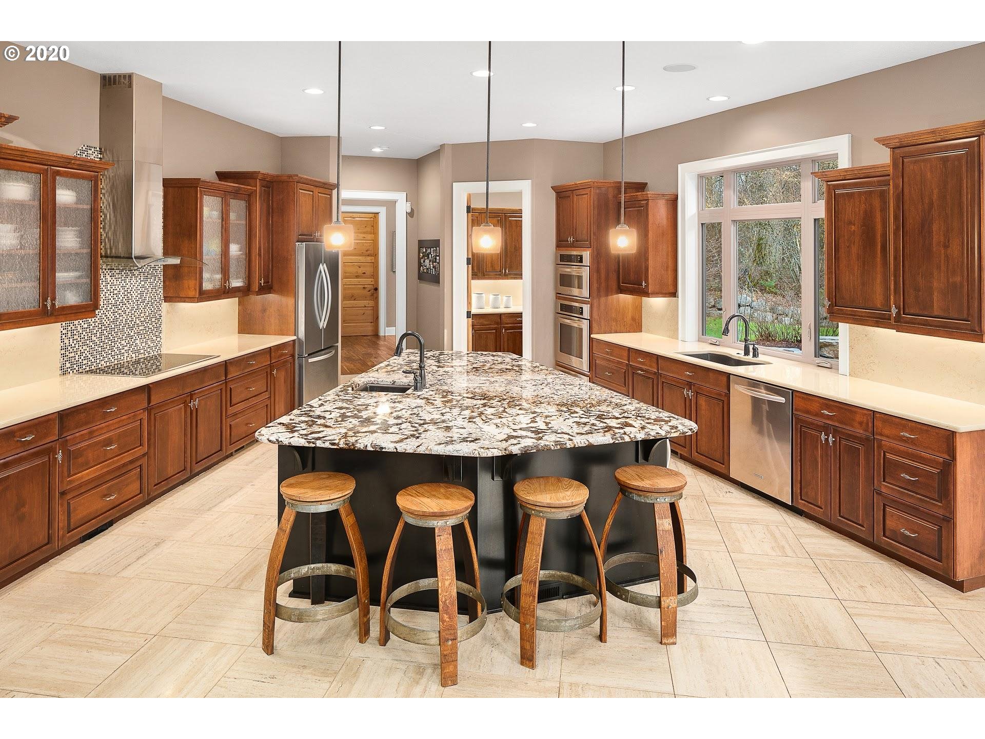 2501 Northeast 194th Street Ridgefield, WA 98642 - Photo 10 of 32