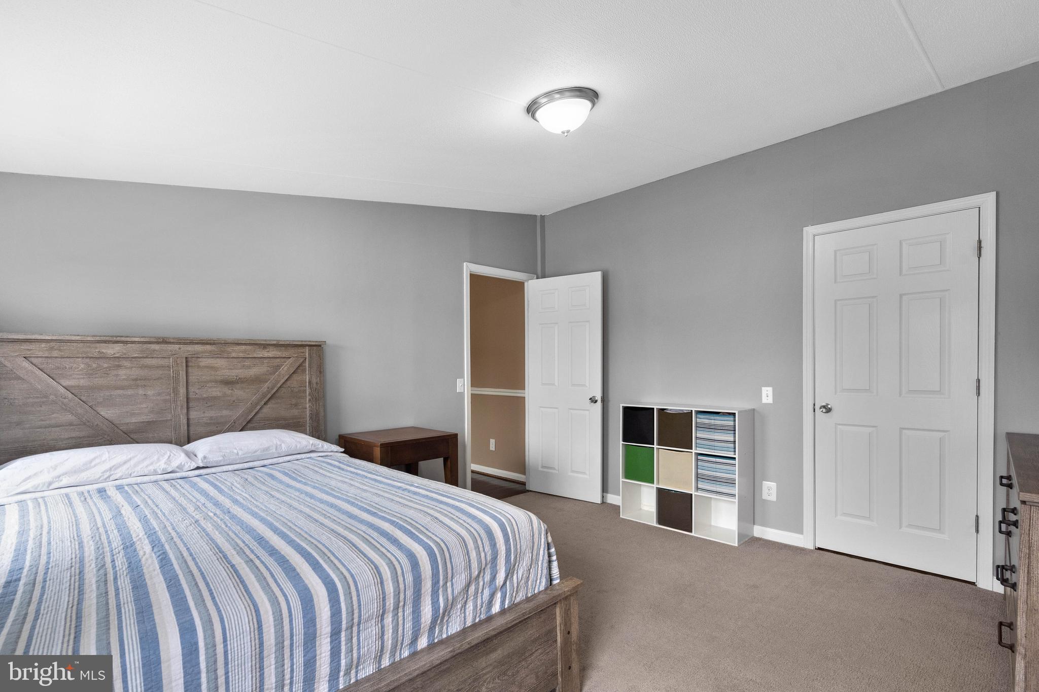 7835 East Hill Road Mount Airy, MD 21771 - Photo 12 of 25 Primary Bedroom