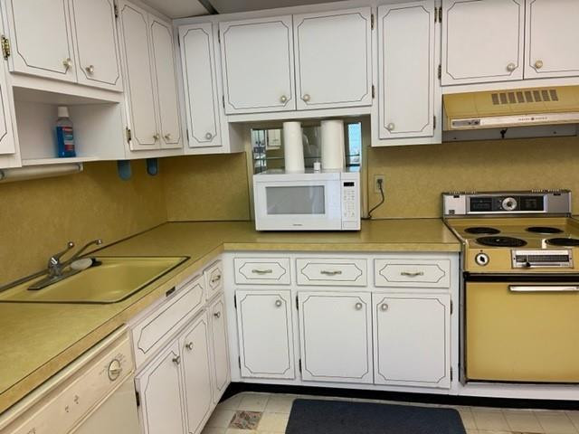 6731 Cypress Road, Unit 109 Plantation, FL 33317 - Photo 7 of 13 Kitchen