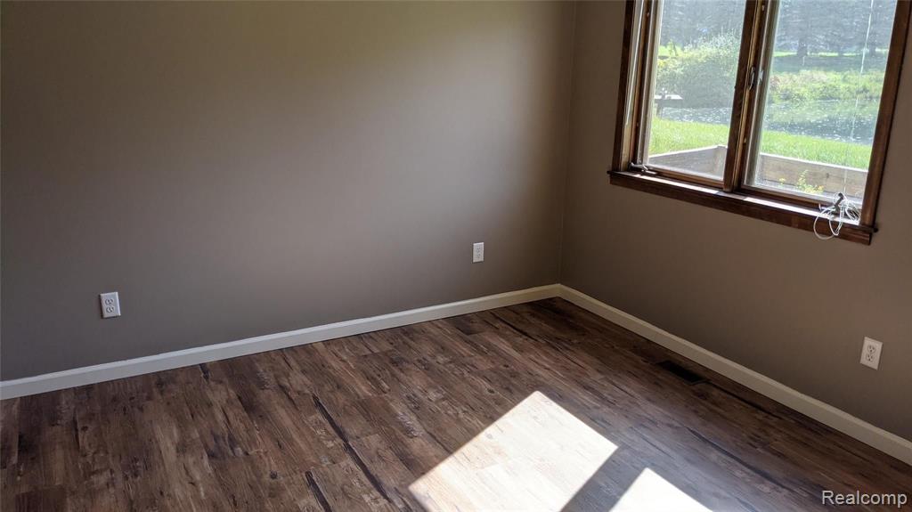 8475 East Carpenter Road Davison, MI 48423 - Photo 26 of 38