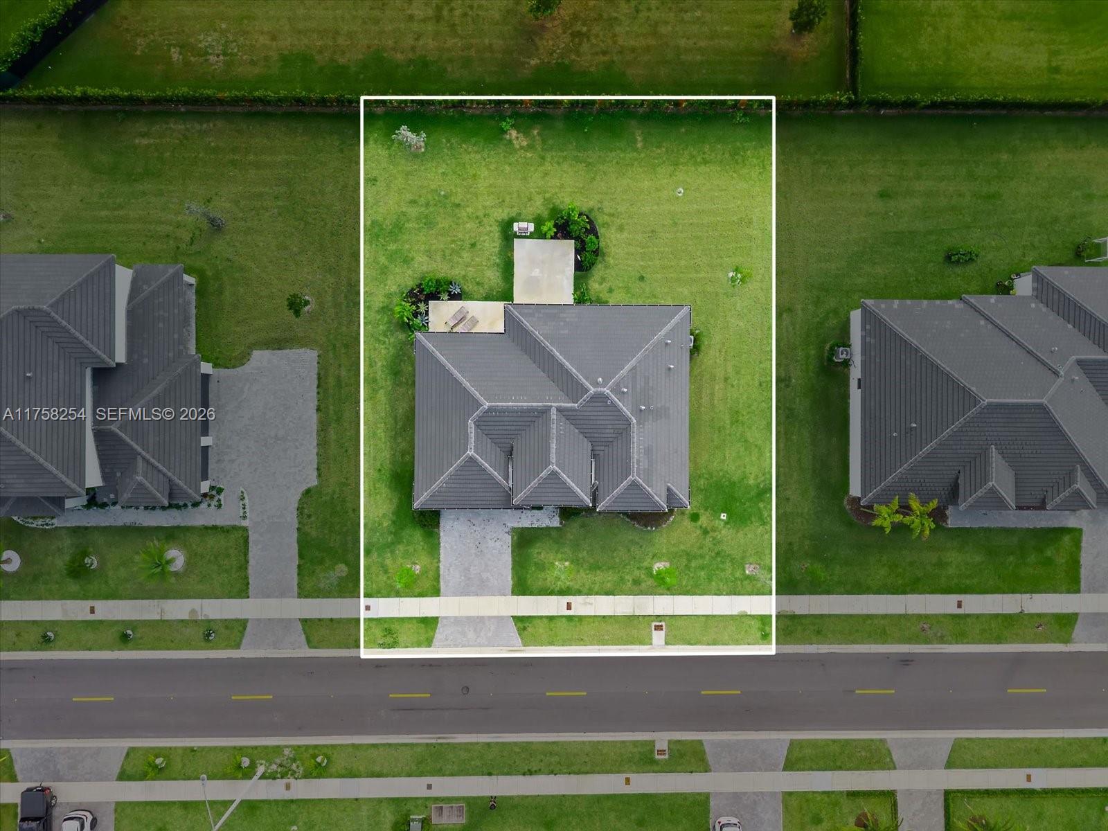 29051 Southwest 169th Avenue Homestead, FL 33030 - Photo 3 of 3