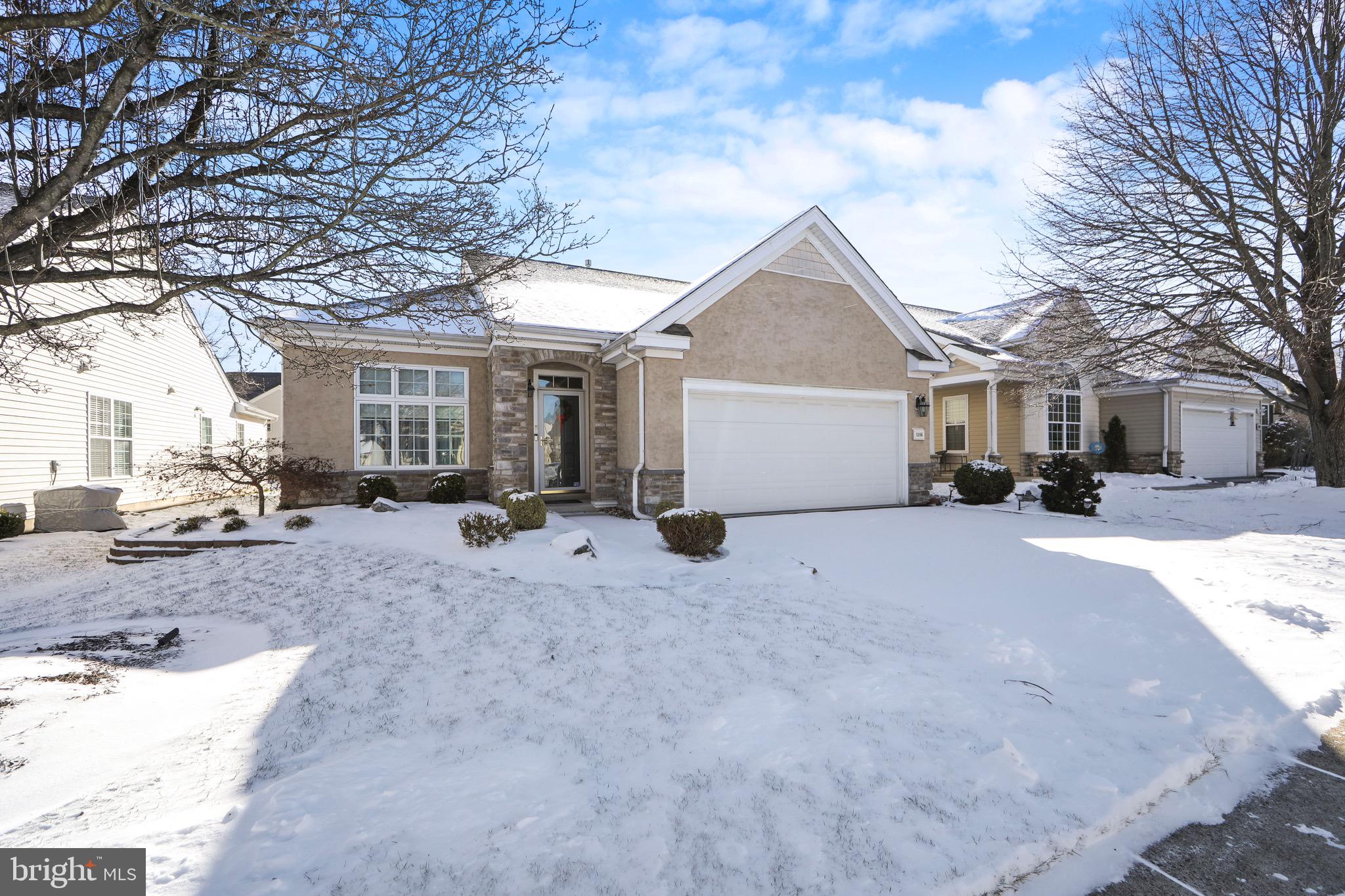 1106 Maxwell Manor Warminster, PA 18974 - Photo 35 of 41 Exterior Front