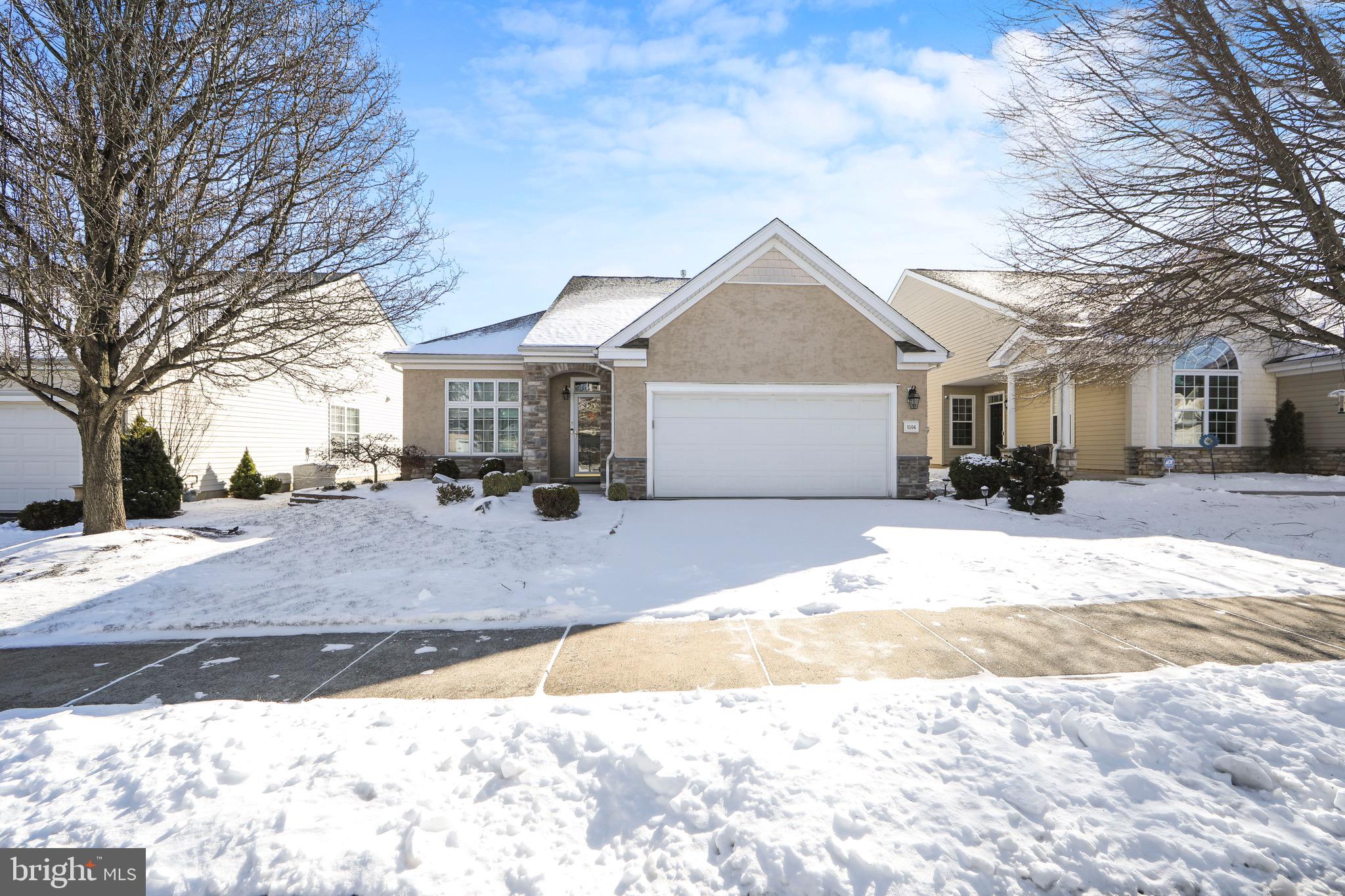 1106 Maxwell Manor Warminster, PA 18974 - Photo 36 of 41 Exterior Front