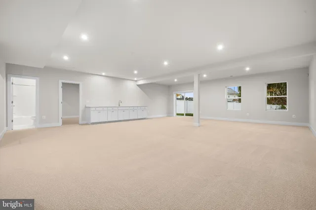 $2,145,000 | 7505 Magarity Road, Falls Church, VA 22043