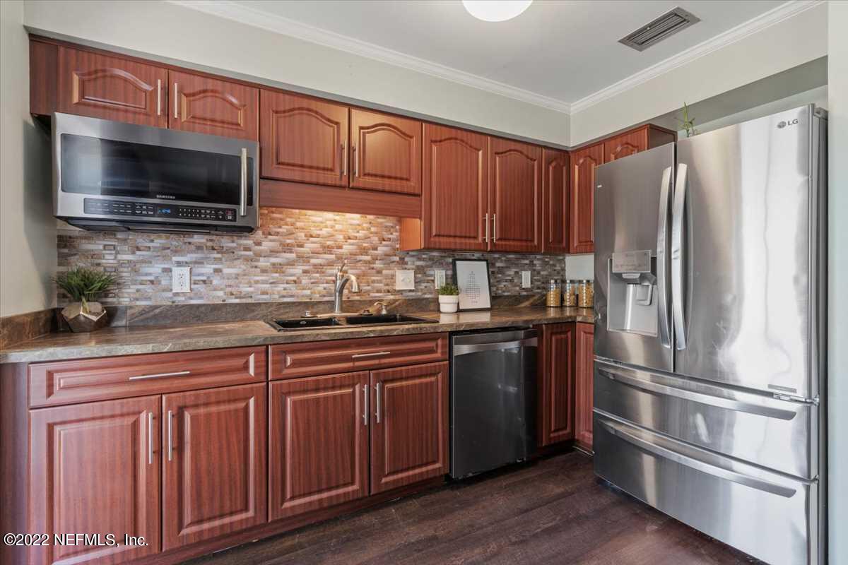 9931 Haley Road Jacksonville, FL 32257 - Photo 14 of 35 14-Kitchen