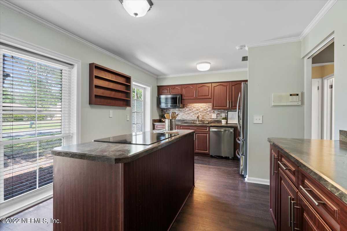 9931 Haley Road Jacksonville, FL 32257 - Photo 15 of 35 15-Kitchen
