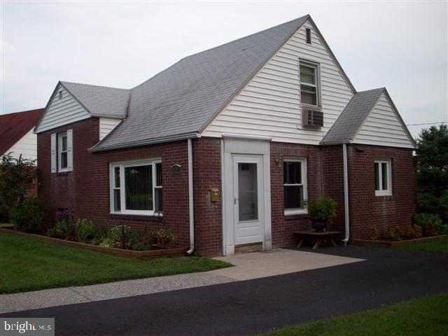 3791 Elder Road Harrisburg, PA 17111 - Photo 1 of 12 Gallery Image 1