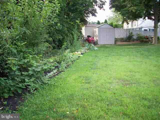 3791 Elder Road Harrisburg, PA 17111 - Photo 5 of 12 Gallery Image 5
